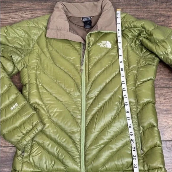 The North Face Women's Olive Puffer Jacket